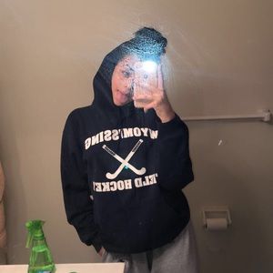 Meet your Posher, Camille